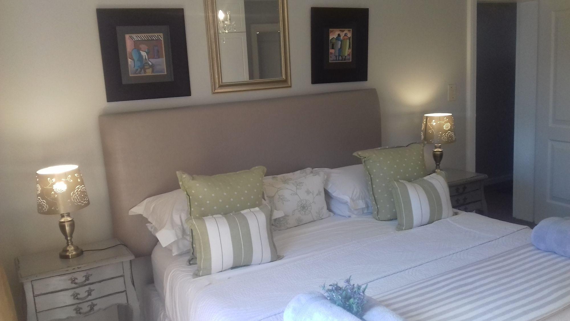 The Whale'S Tale Guesthouse Hermanus Eksteriør billede