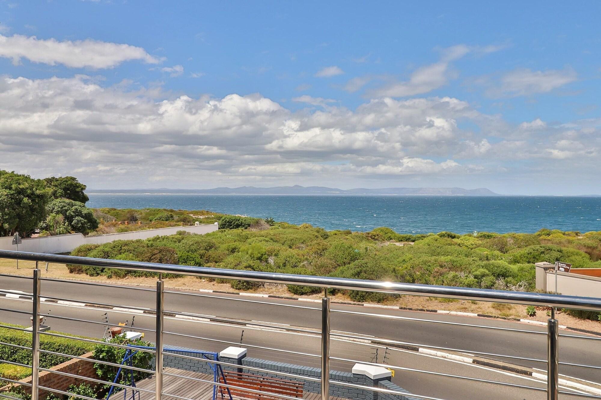 The Whale'S Tale Guesthouse Hermanus Eksteriør billede